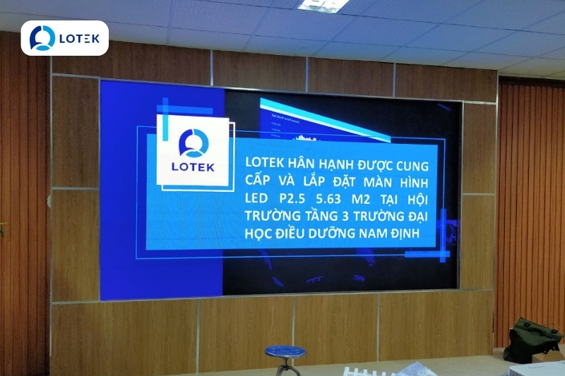 LẮP ĐẶT MÀN HÌNH LED TẠI ĐẠI HỌC ĐIỀU DƯỠNG NAM ĐỊNH 1