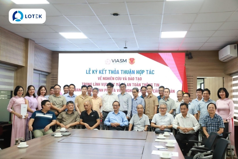 LẮP ĐẶT MÀN HÌNH LED - VIỆN NGHIÊN CỨU CẤP CAO VỀ TOÁN 1