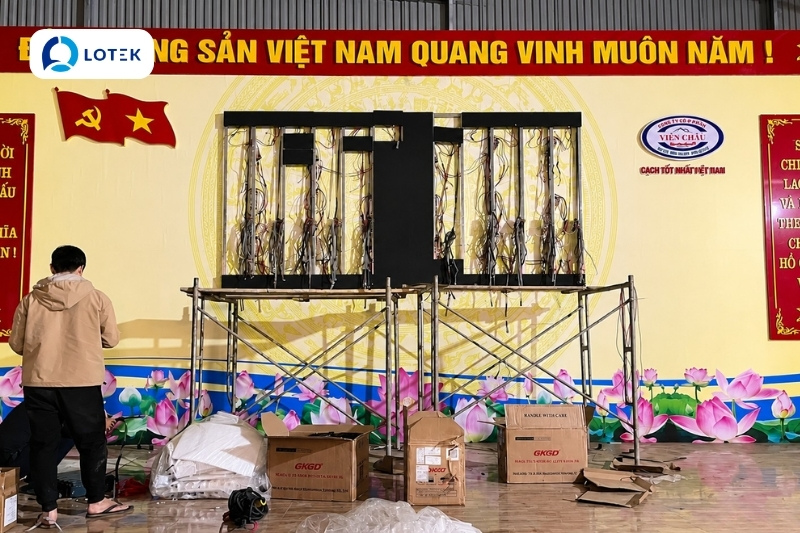 Lắp đặt màn hình LED P2.5 indoor Nhà máy gạch Tuyên Quang 2 Lắp đặt màn hình LED P2.5 indoor Nhà máy gạch Tuyên Quang 2